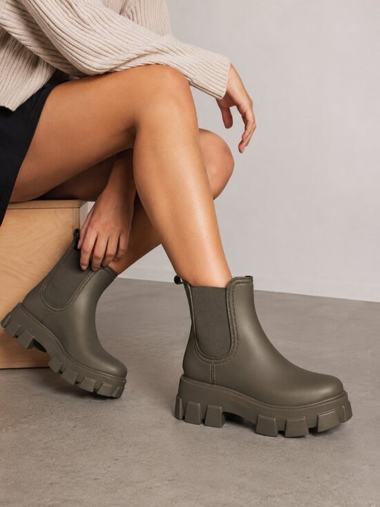 Jeffrey Campbell Shoes - Jeffrey Campbell Army Green Platform Lugged Rubber Chelsea Boots Sz 7
